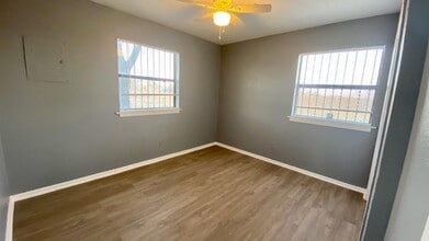 3417 E 16th St in Lubbock, TX - Building Photo - Building Photo