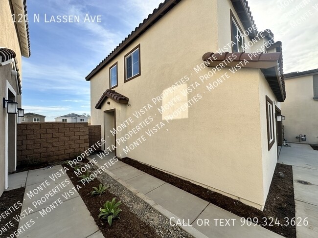 121 N Lassen Ave in San Bernardino, CA - Building Photo - Building Photo