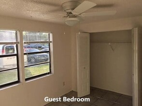 127 Camphor Cir, Unit 127 B Camphor Circle in Oldsmar, FL - Building Photo - Building Photo