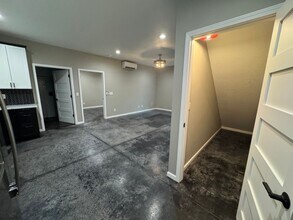 109 N Main St in Goddard, KS - Building Photo - Building Photo