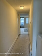 204 Jackson St in Olyphant, PA - Building Photo - Building Photo