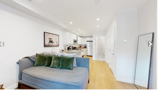 296 Beacon St, Unit 3 in Boston, MA - Building Photo - Building Photo