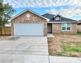 3111 Duke St in Lubbock, TX - Building Photo