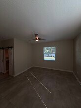 4452 Seven Canyons Dr in Kissimmee, FL - Foto de edificio - Building Photo