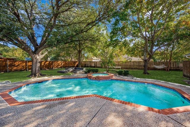 6624 Windrock Rd in Dallas, TX - Building Photo - Building Photo