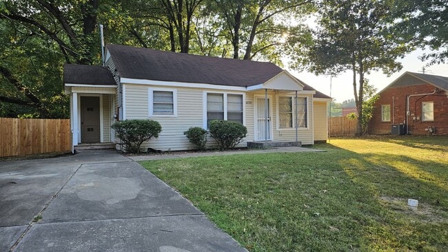 property at 6875 Raleigh Lagrange Rd