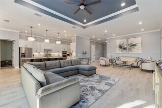 6075 Sawgrass Lk Ct in Laurel, FL - Building Photo - Building Photo