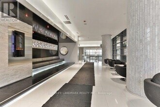 56 Annie Craig Dr in Toronto, ON - Building Photo - Building Photo