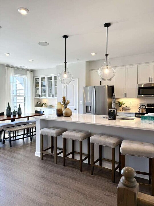 13231 Garland Ln in Midlothian, VA - Building Photo