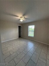 3803 Chiquita Blvd S in Cape Coral, FL - Foto de edificio - Building Photo