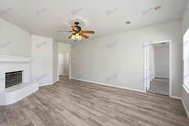 412 Pin Oak Ln in Royse City, TX - Building Photo - Building Photo