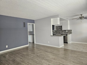 20810 Amie Ave in Torrance, CA - Building Photo - Building Photo