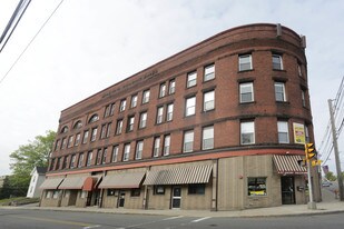 342 Lincoln St in Marlborough, MA - Building Photo