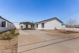 2746 W Pima St in Phoenix, AZ - Building Photo