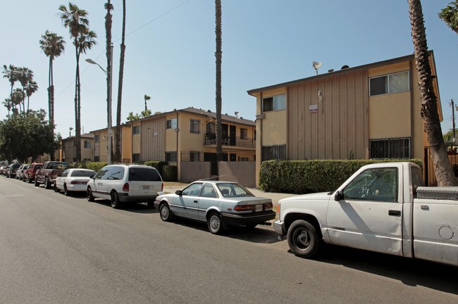 1501-1701 E Kay St in Compton, CA - Building Photo - Building Photo