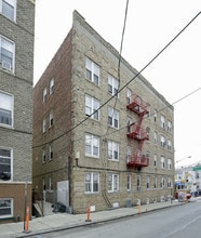 1500 Bergenline Ave in Union City, NJ - Foto de edificio - Building Photo