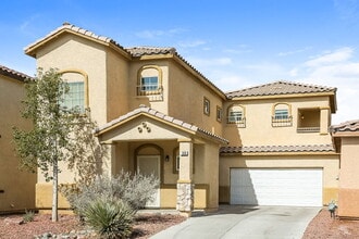 3520 Terraza Mar Ave, Unit 201 in North Las Vegas, NV - Building Photo - Building Photo
