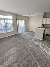 Spinnaker Cove Apartments in Dayton, OH - Foto de edificio - Building Photo