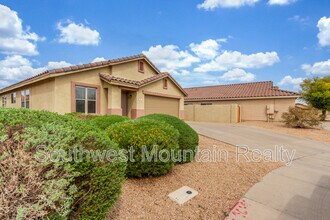 626 S Colonial Ct in Gilbert, AZ - Building Photo - Building Photo