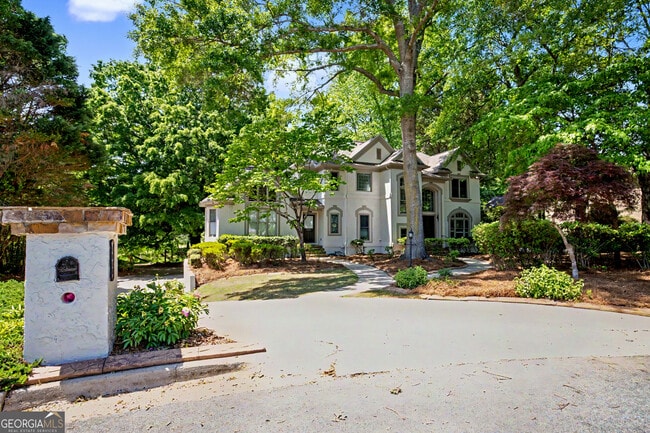 1018 Pleasance Grove in Peachtree City, GA - Building Photo - Building Photo