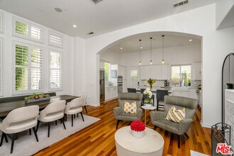 5734 S Celedon Creek in Los Angeles, CA - Building Photo - Building Photo
