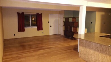 1266 Aikins Way in Boulder, CO - Foto de edificio - Building Photo