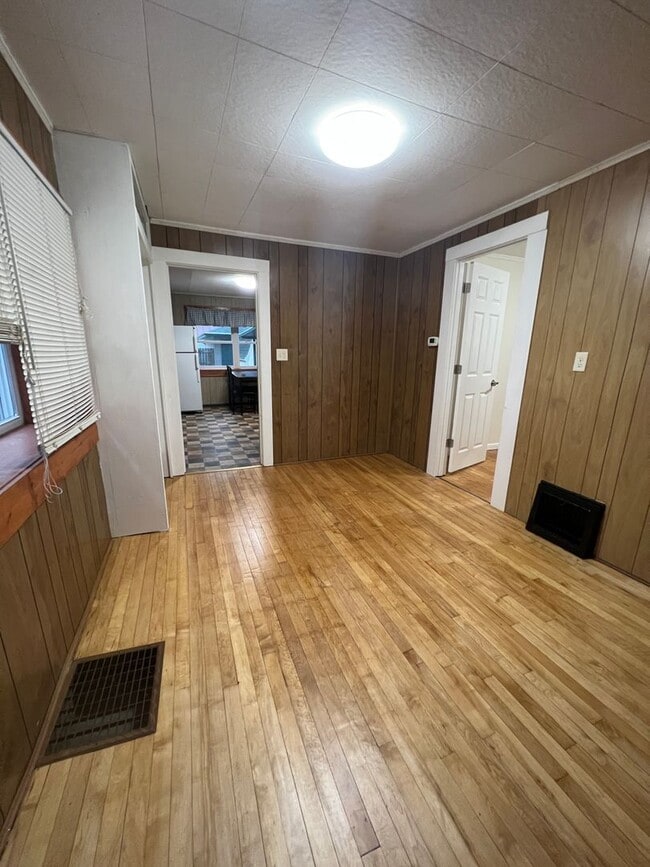 property at 413 8th St S