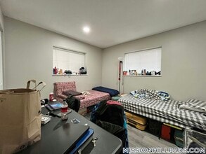 226 Parker Hill Ave, Unit 4 in Roxbury Crossing, MA - Building Photo - Building Photo