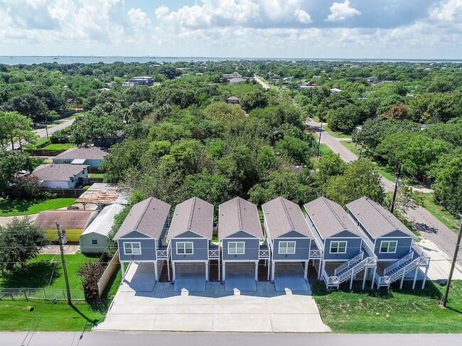 property at 203 6th St