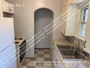 406 9th Ave S in Nampa, ID - Building Photo - Building Photo