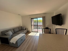 58 Vail Colony in Fox Lake, IL - Building Photo - Building Photo