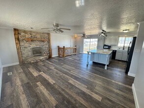 2868 W 800 N in Clinton, UT - Building Photo - Building Photo