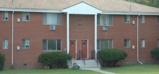 Swartswood Garden Apartments in Newton, NJ - Building Photo