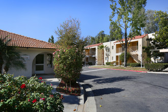 Sierra Vista Apartments in Lake Elsinore, CA - Building Photo - Building Photo