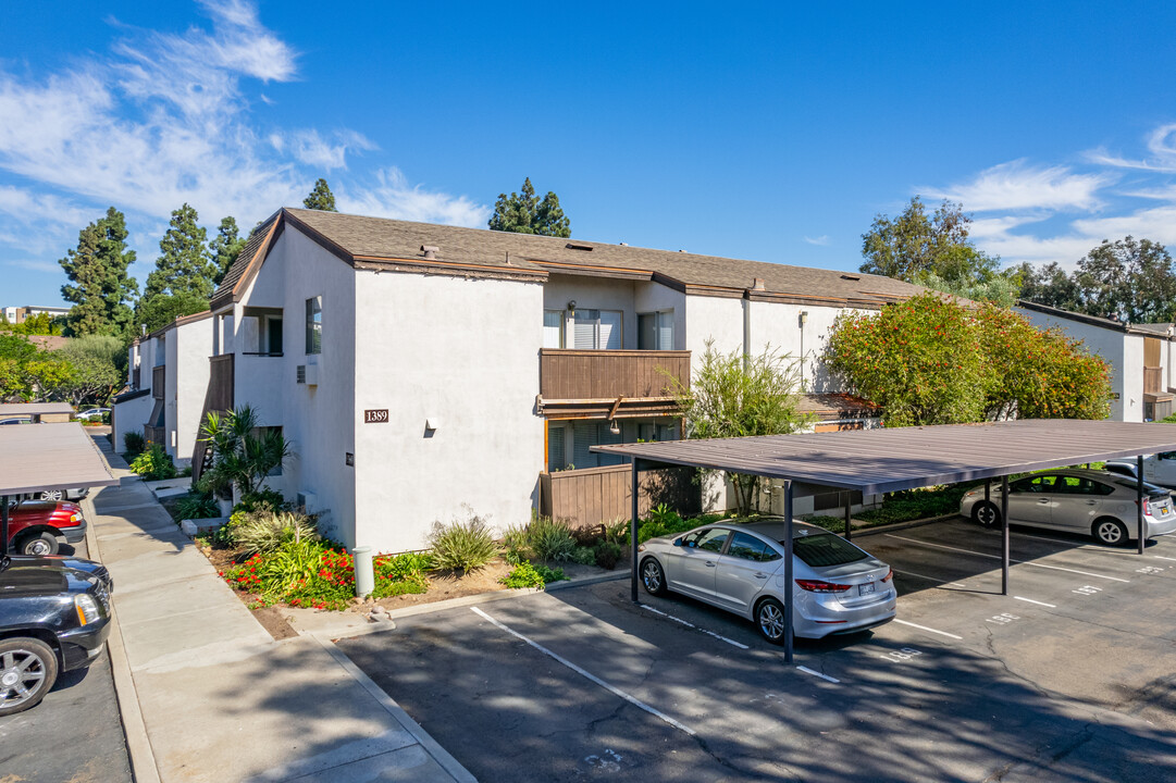 Park Villas South in San Diego, CA - Building Photo