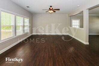 123 Farmers Folly Dr in Mooresville, NC - Building Photo - Building Photo