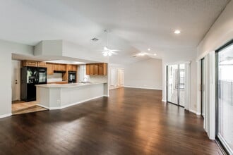 21074 Shady Vista Ln in Boca Raton, FL - Building Photo - Building Photo