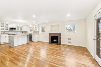 1103 NW 85th St in Seattle, WA - Building Photo - Building Photo