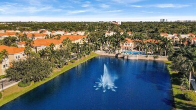 11010 Legacy Dr in Palm Beach Gardens, FL - Foto de edificio - Building Photo