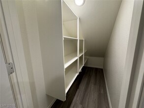 5012 Apple Mesa Ave in Las Vegas, NV - Building Photo - Building Photo