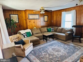 12704 Newland Rd in Warsaw, VA - Building Photo - Building Photo