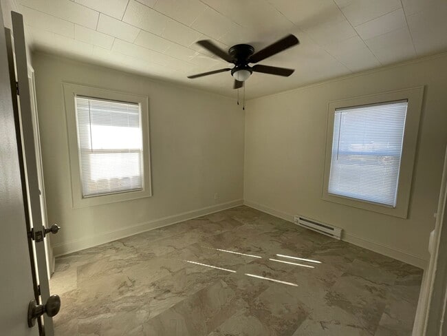 106 Morgan Dr in Morganton, NC - Building Photo - Building Photo