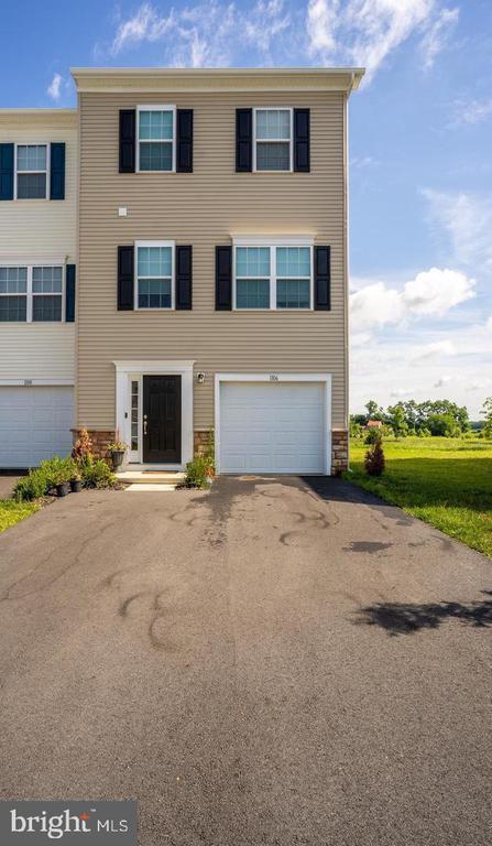 property at 1106 Wickersham Wy