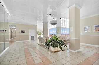 7135 Collins Ave in Miami, FL - Building Photo - Building Photo