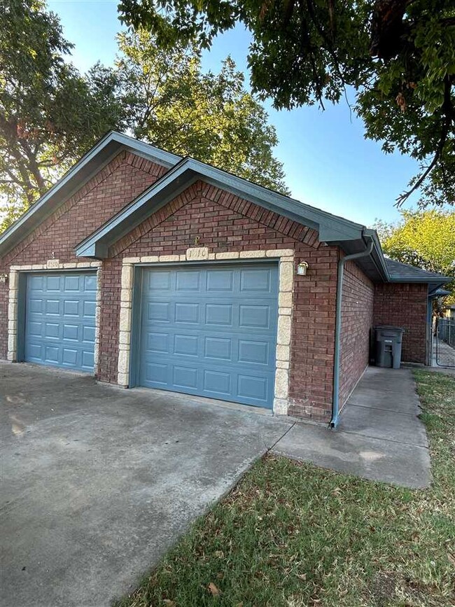 property at 1510 NW Dearborn Ave