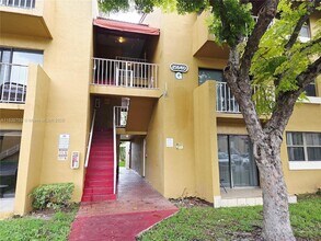 15640 SW 80th St, Unit G-202 in Miami, FL - Building Photo - Building Photo
