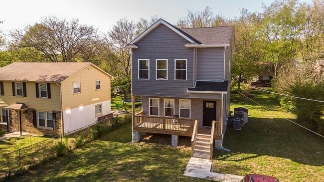3112 Greggwood Dr