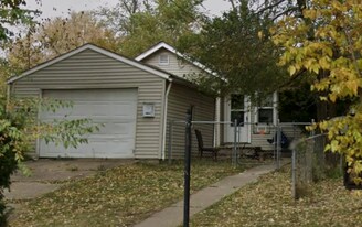 2819 W Seibold St in Peoria, IL - Building Photo