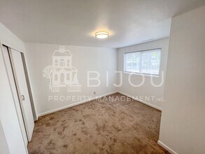 4418 N Chestnut St in Colorado Springs, CO - Building Photo - Building Photo
