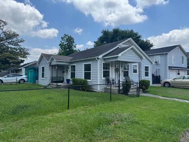 property at 932 Walling St